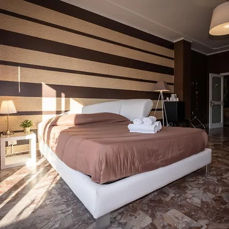 Cconforthotels Semplici Emozioni Konukevi 3*