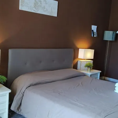 Cconforthotels R&b Semplici Emozioni Pensiune