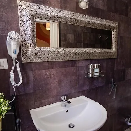 بيت ضيافة Cconforthotels Semplici Emozioni 3*